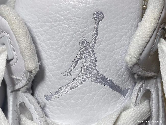 Kicked Out Shoe Store 3 Jordan Air White Retro 136064-111 Triple 0823